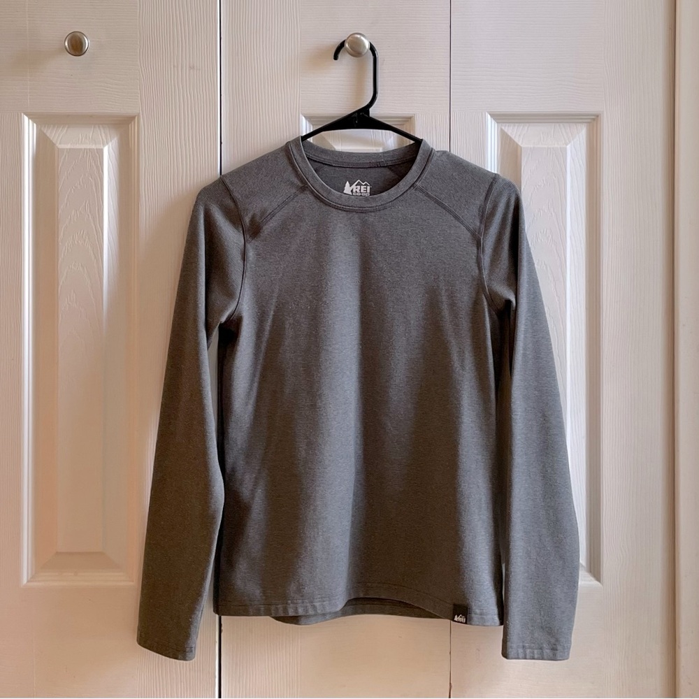 REI: Kid’s Gray Long Sleeve Shirt